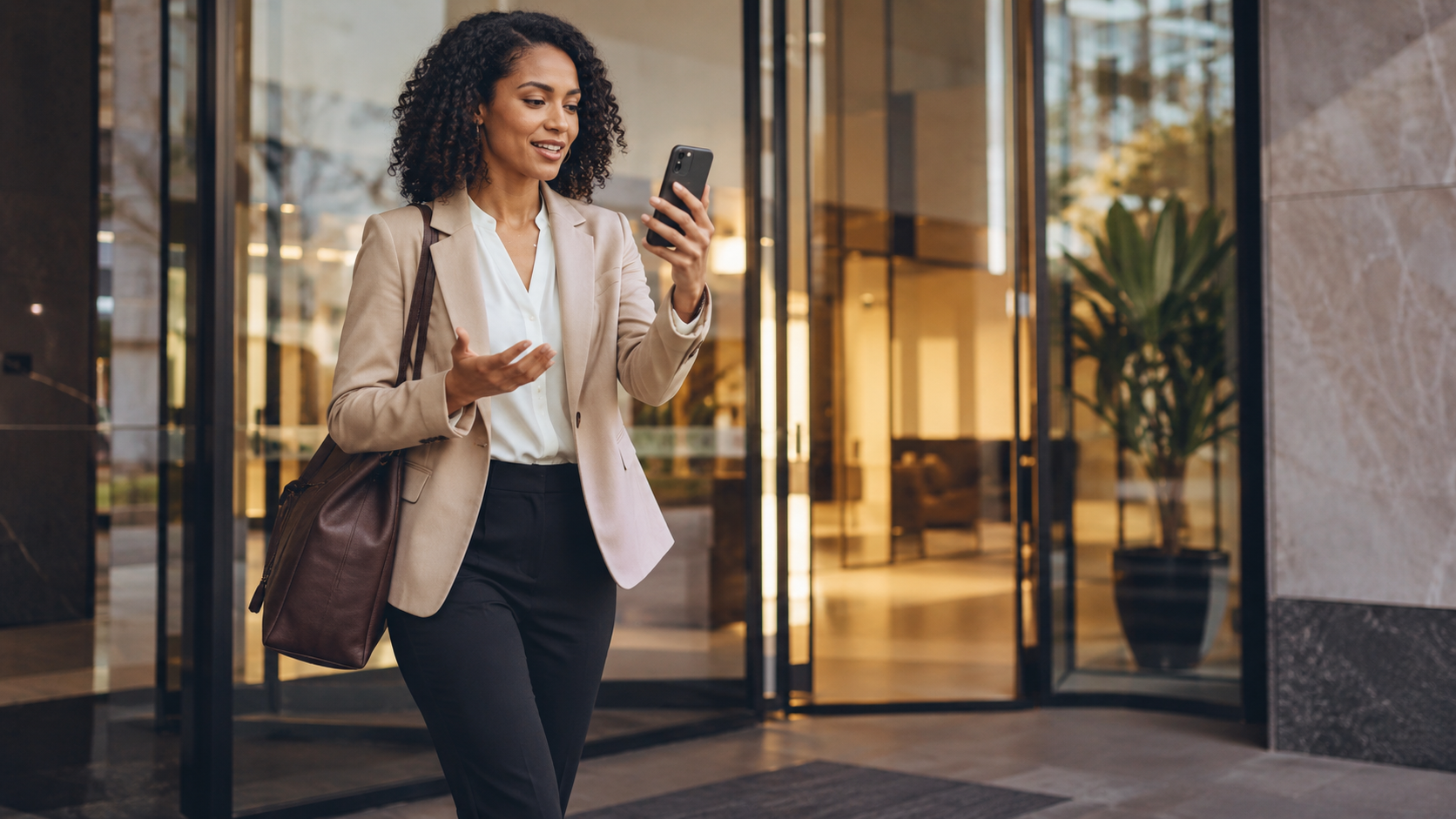 Woman on phone televisit